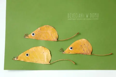 Trzy myszki z liści i ruchomych oczek. Świetny pomysł, co można zrobić z liści jesienią!